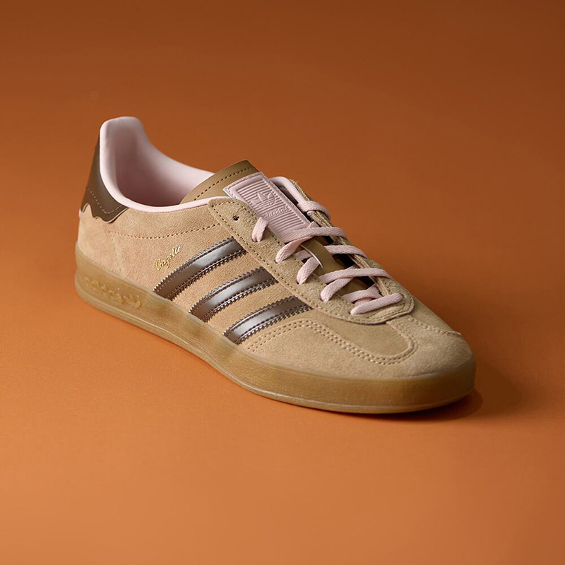 Adidas Originals JR8028 Beige  - Adidas Shoes Gazelle review and price